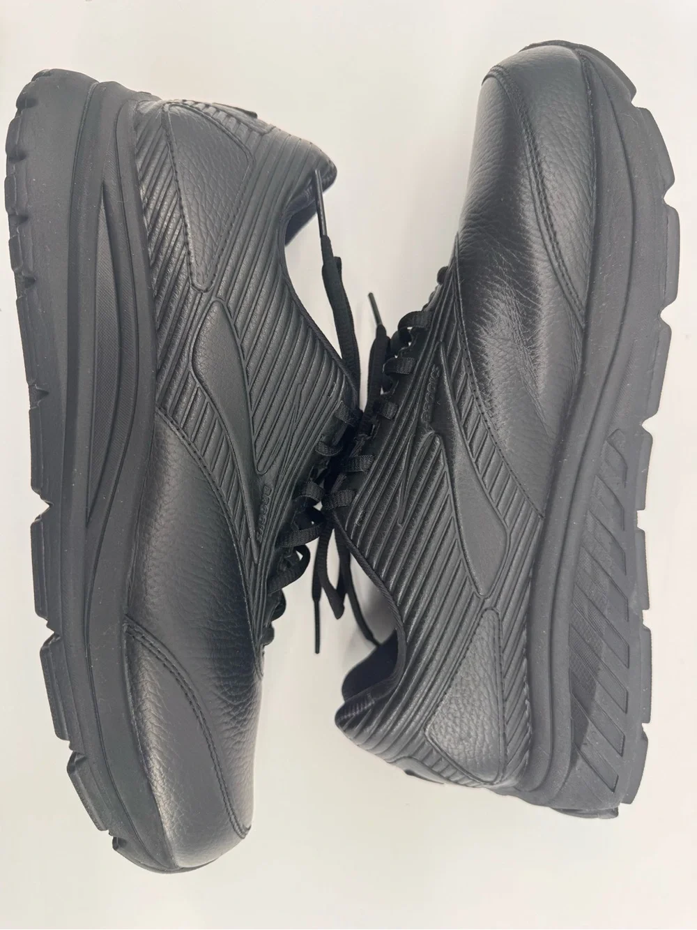Brooks Addiction Walker 2 Shoes Mens Size 11 Black Leather 4E Extra Wide Walking